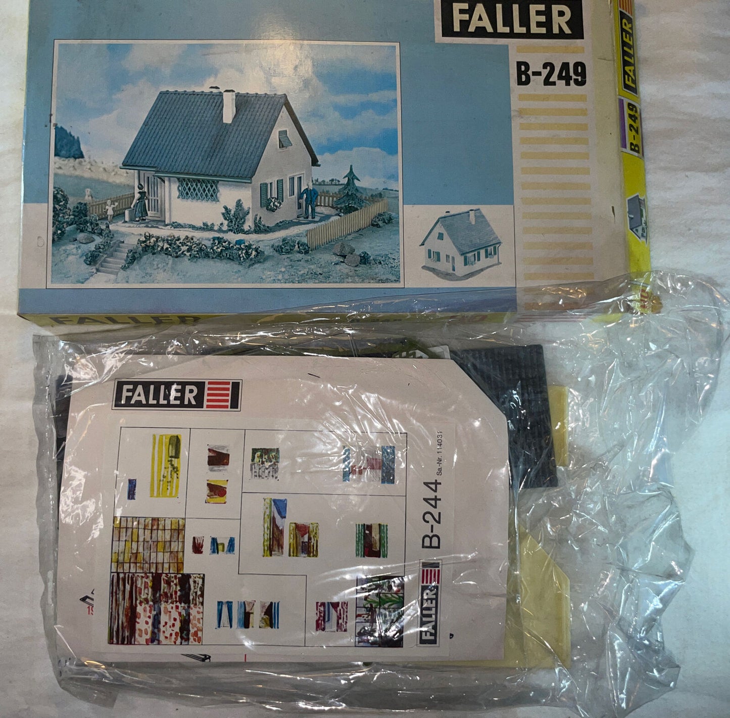 🚂 HO Scale Faller B-249 Suburban Chalet. New In Original Box!!