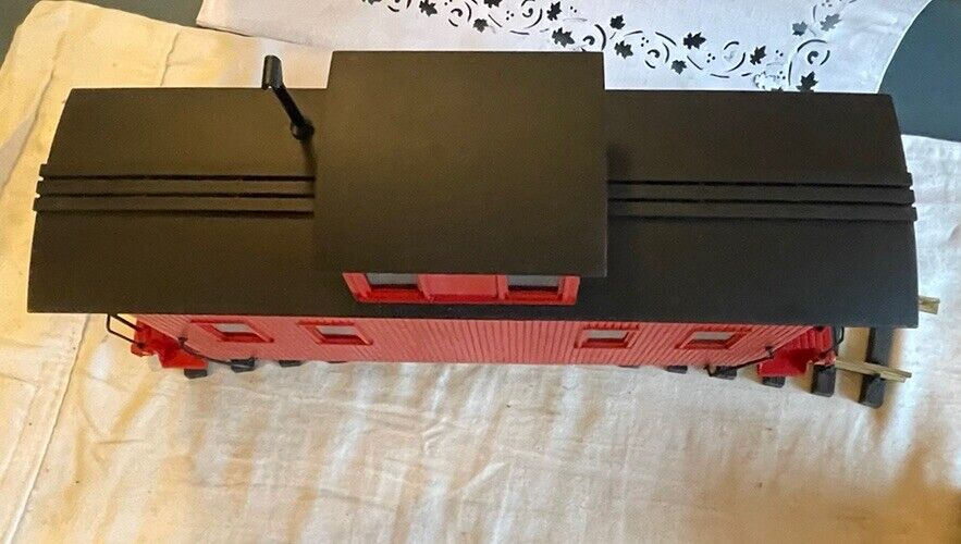 G Gauge Bachmann Woodside Caboose. Metal Wheels. No Markings. Red. C-6 Very Good