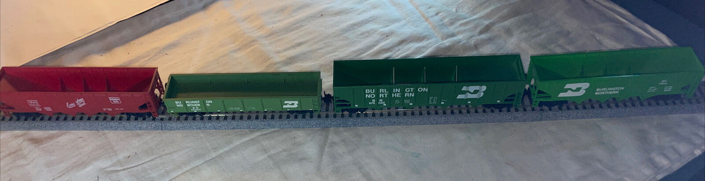 🚂 HO Scale TYCO, Mehano & Bachmann. Burlington Northern Hopper & Gondola Cars