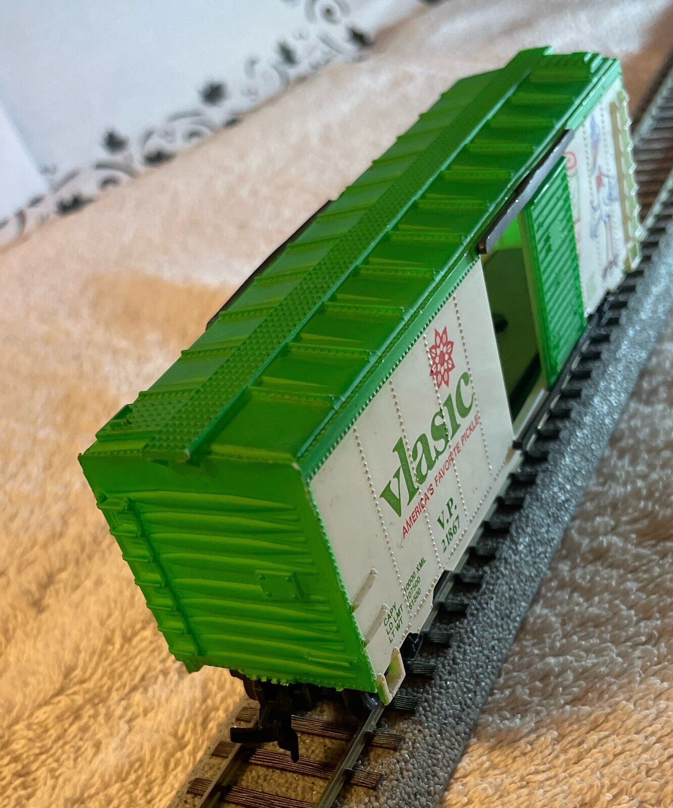 HO Scale Life-Like 8483 Vlasic Boxcar #21867 C-7 Excellent Condition