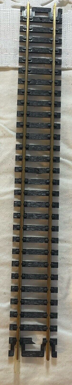 Atlas 9" D Straight Track