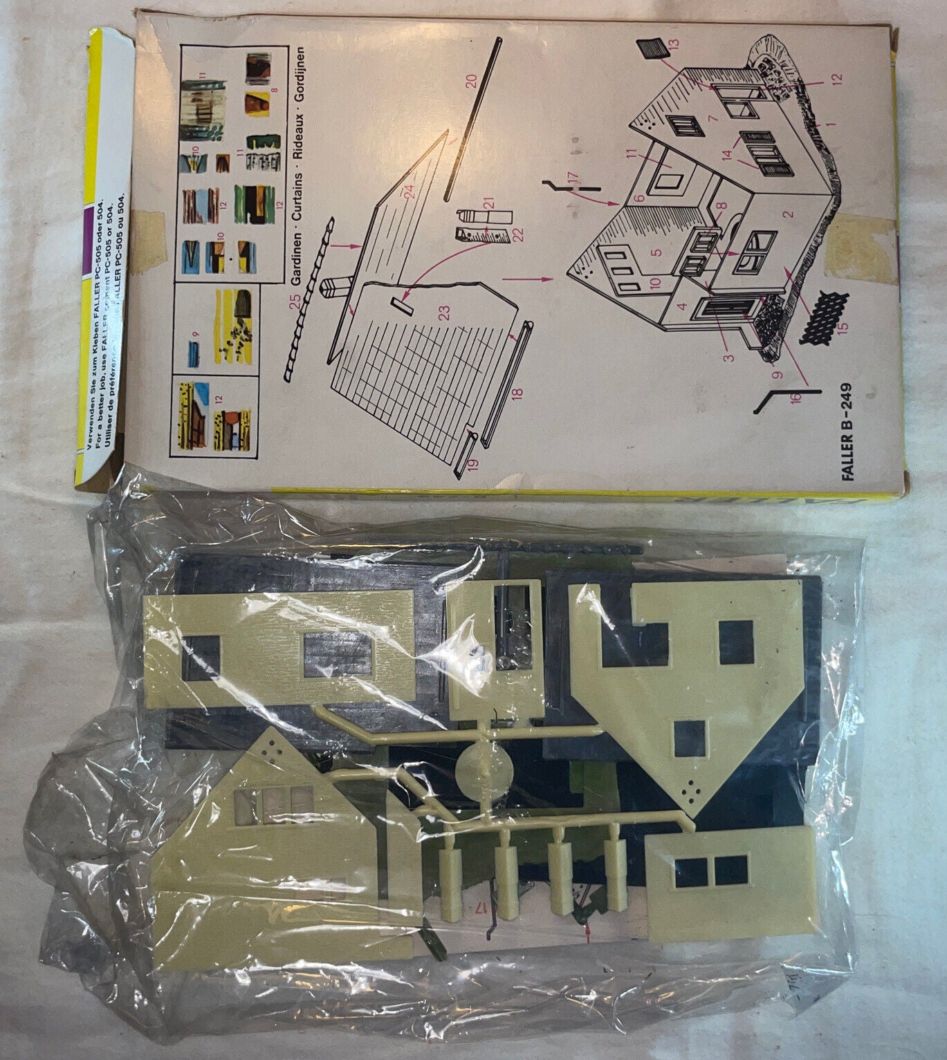 🚂 HO Scale Faller B-249 Suburban Chalet. New In Original Box!!