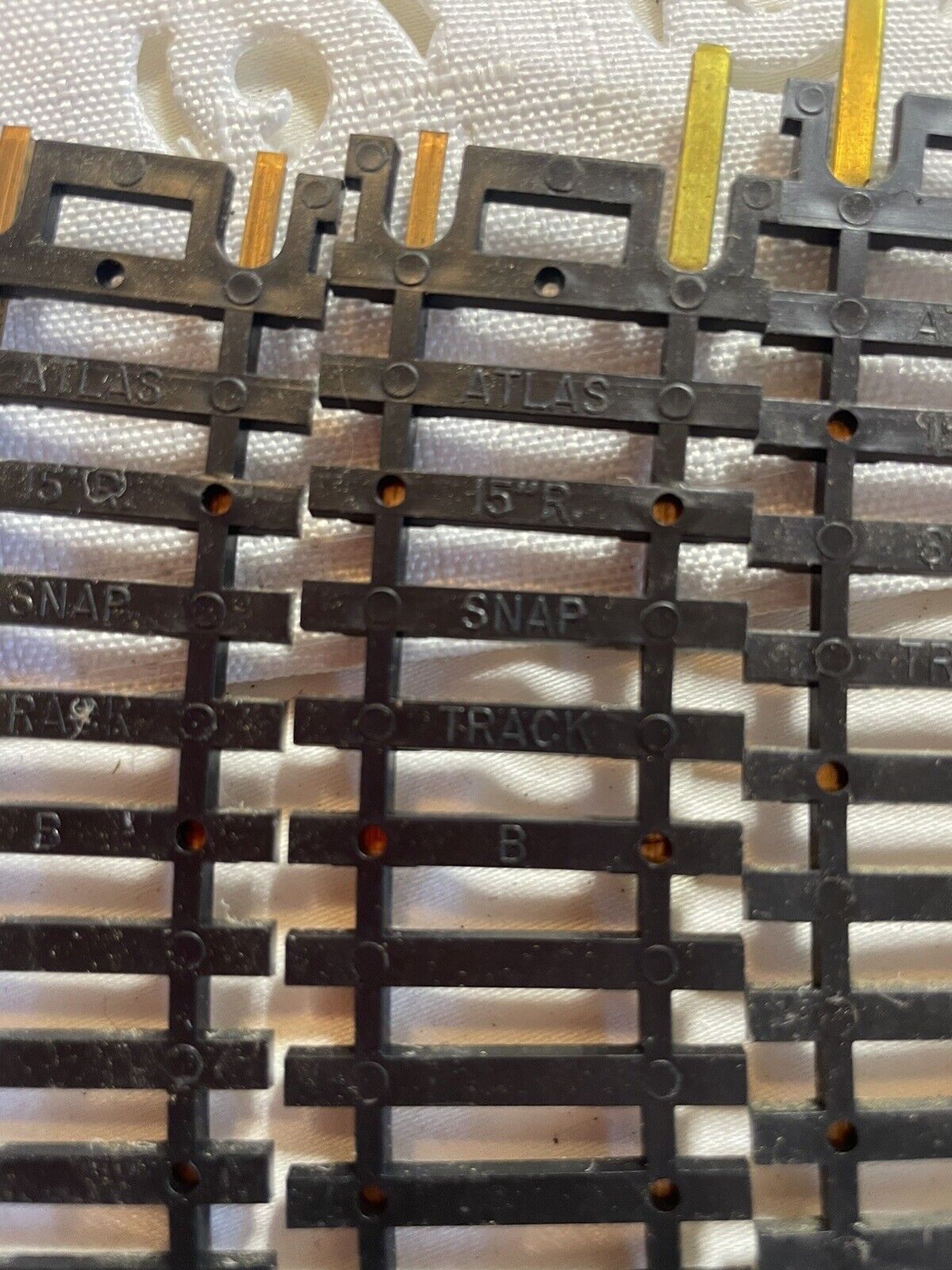 Atlas HO 15R Curved Snap Brass Track 10 piece LOT
