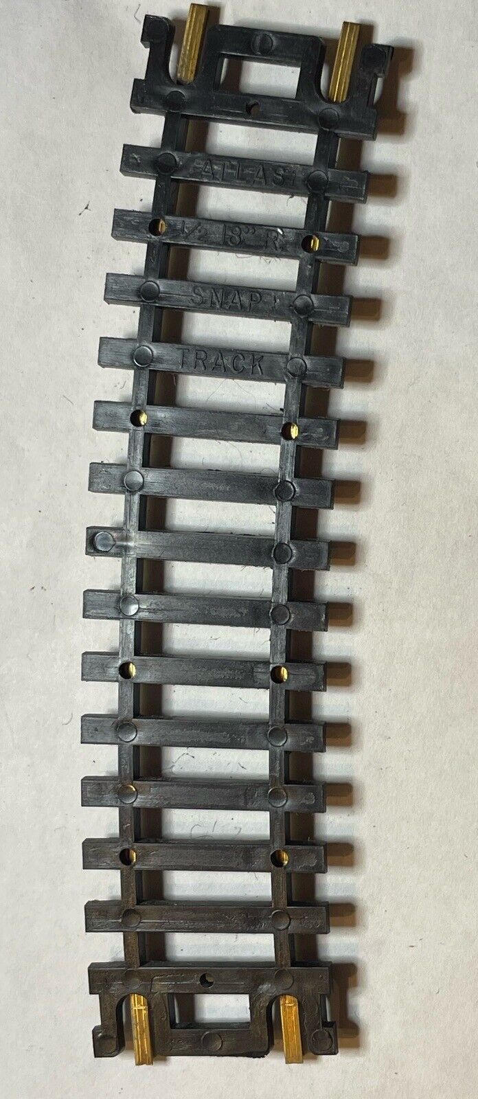 HO Scale Atlas 1/2 18" Radius Curve Brass Snap Track (Sold by the piece) C-6 VG