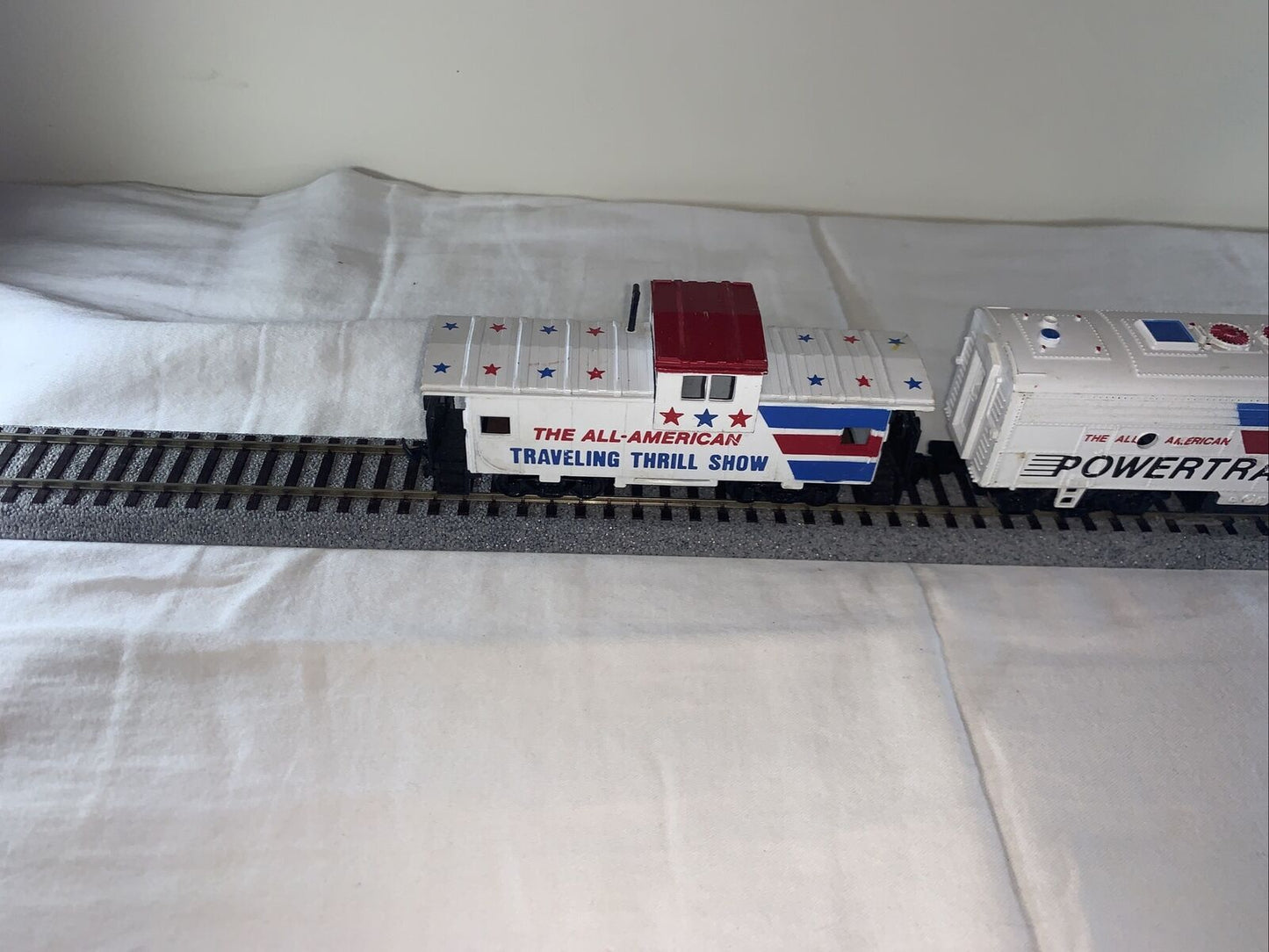 🚂 HO Scale Bachmann All-American Powertrain Locomotive & Caboose C-6 TESTED!!