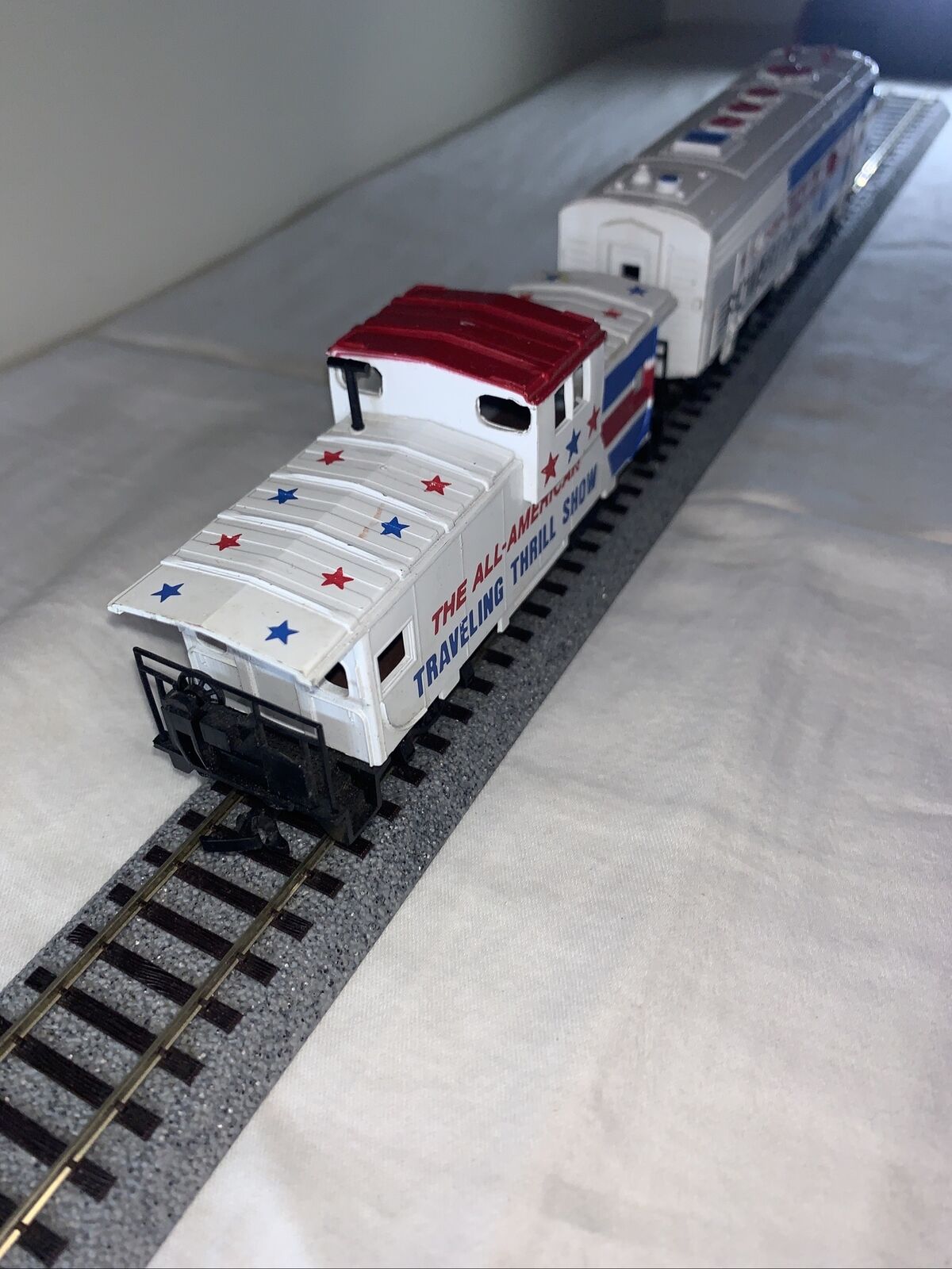 🚂 HO Scale Bachmann All-American Powertrain Locomotive & Caboose C-6 TESTED!!