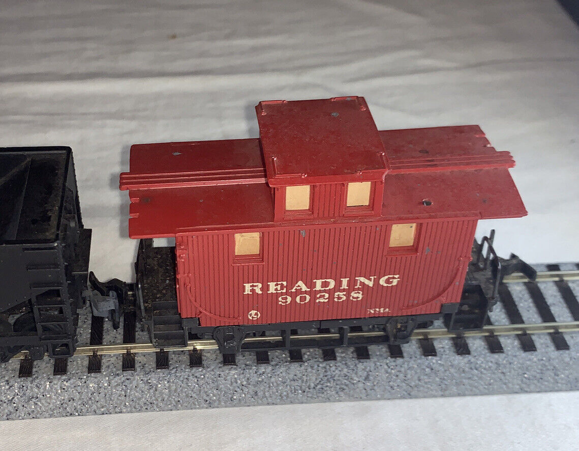 🚂 HO Scale Reading and PRR 5 Car Set! Boxcar, Hopper, Gondola, 2 Cabooses C4-C7