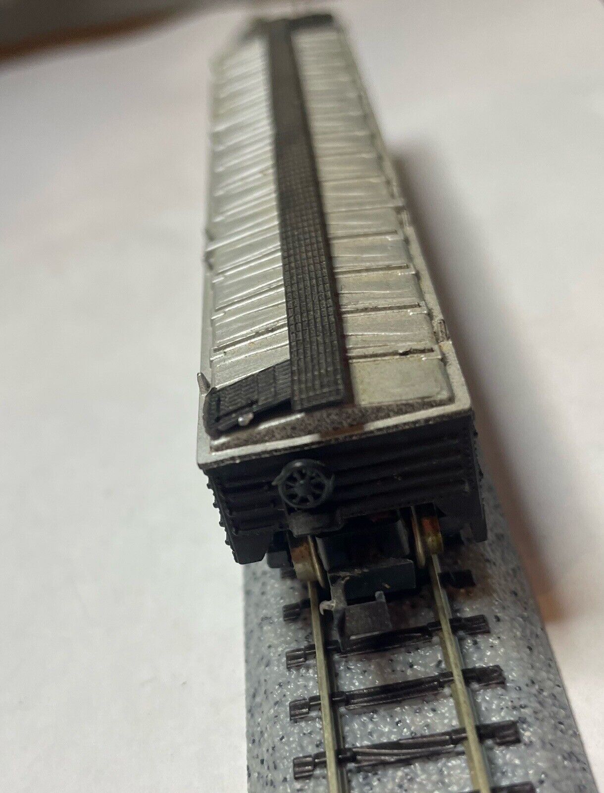 N Scale AHM 4453 Chicago & Eastern Illinois 50' Covered Gondola #82005 C-5 Good