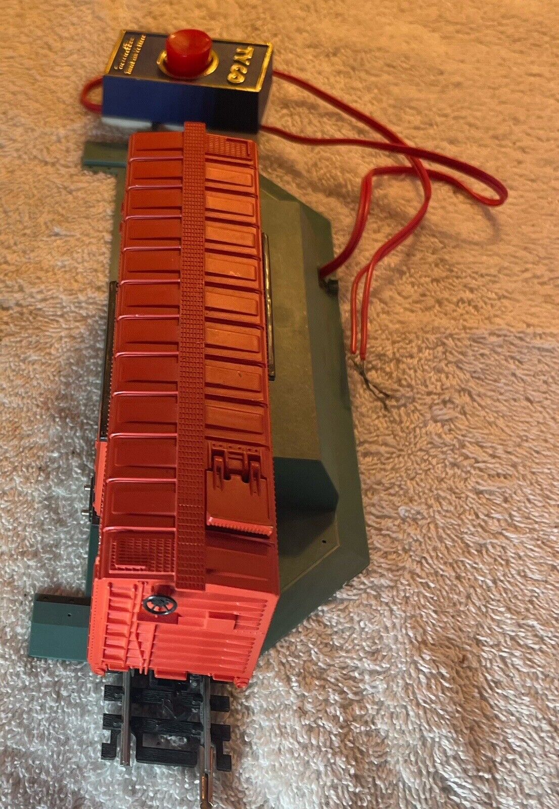 HO Scale TYCO Burlington CB&Q Operating Boxcar #19720 w/ Track! TESTED C-4 Fair