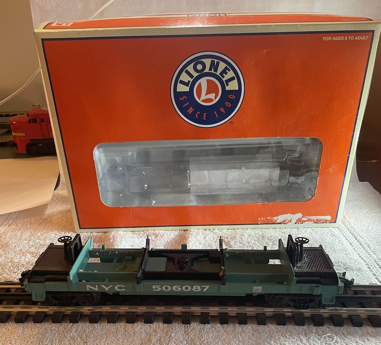 Lionel 6-26898 O Gauge New York Central Log Dump Car. C-8 LN. Missing logs