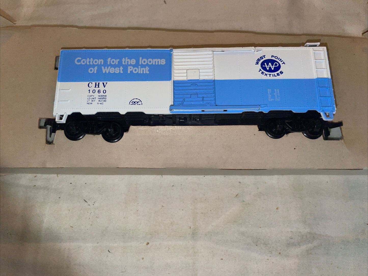 HO Scale AHM 5241K West Point Textiles #1060 C-7 excellent in Original Box
