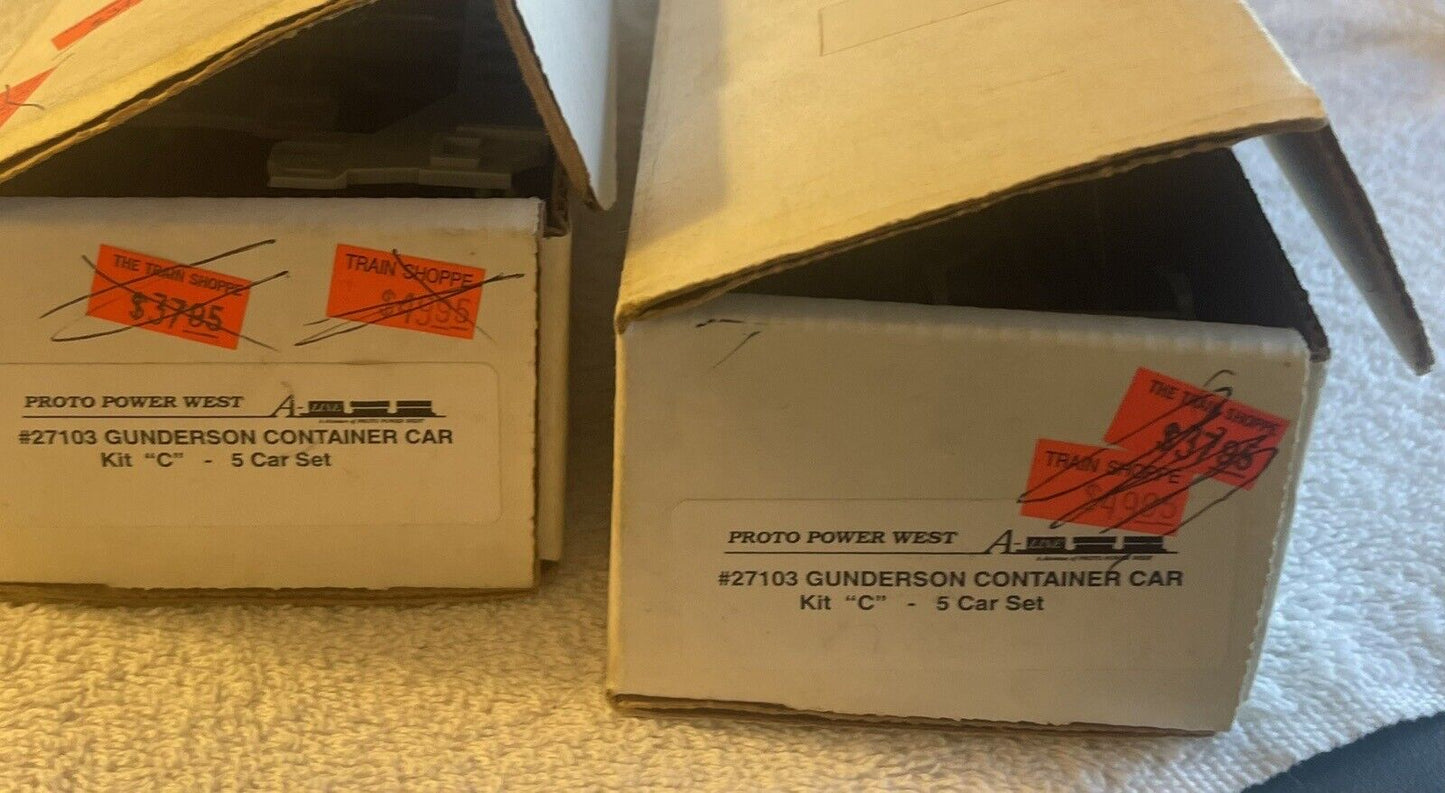 HO Scale Gunderson #27103 Container Car Kits. Unsure if Complete. Sold AS-IS