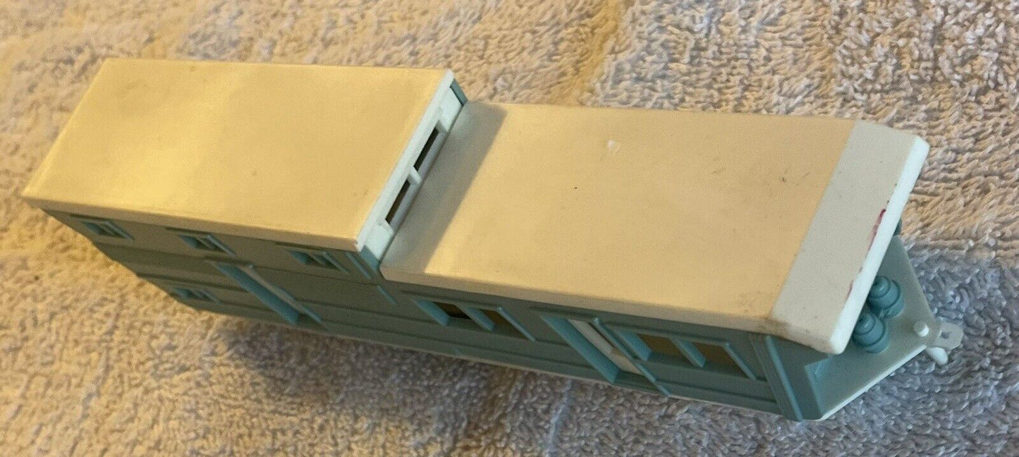 HO Scale Plasticville 2616-100 House Trailer. Assembled. C-5 Good Condition