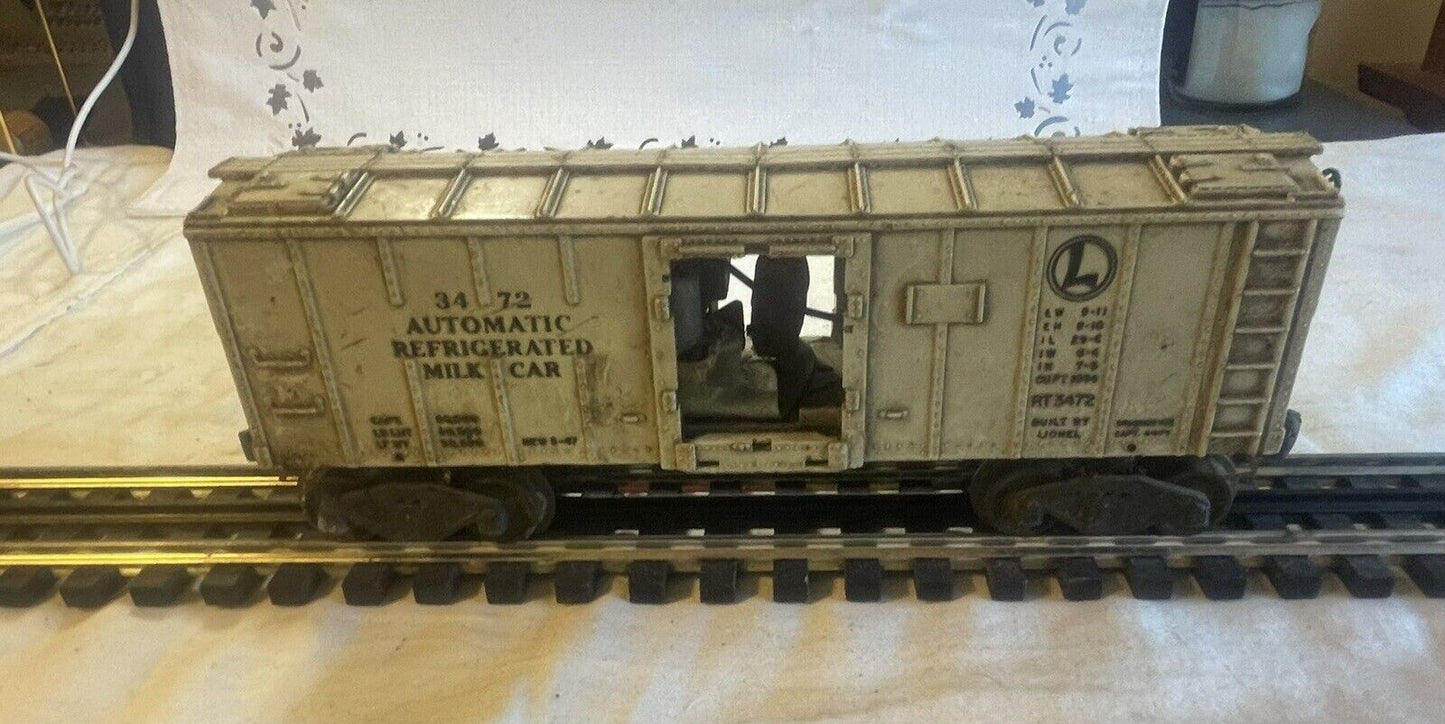 🚂Lionel 3472 Operating Milk Car, white. C-4 Fair Condition Tested