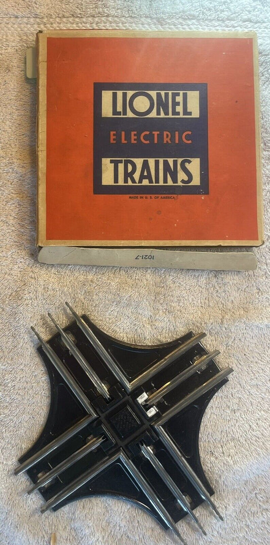Lionel 1021 90 Degree Crossover in OB. Very Good Condition.