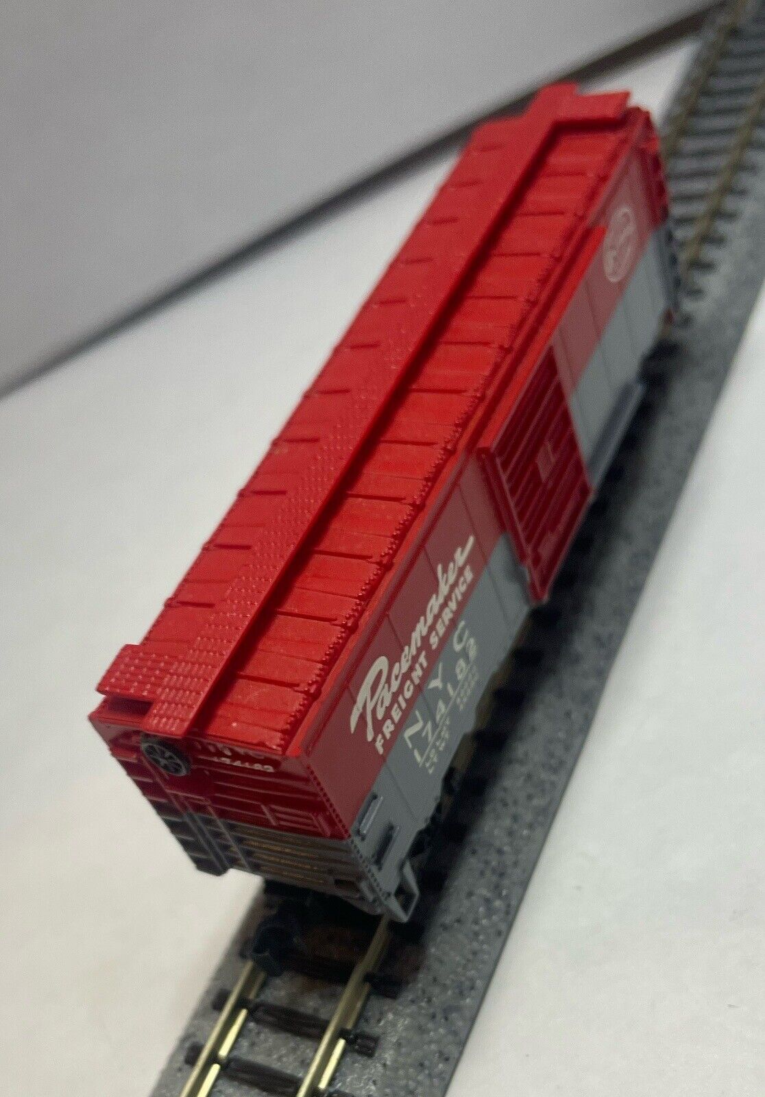 N Scale Bachmann NYC "Pacemaker" Boxcar #174182 C-7 Excellent Condition
