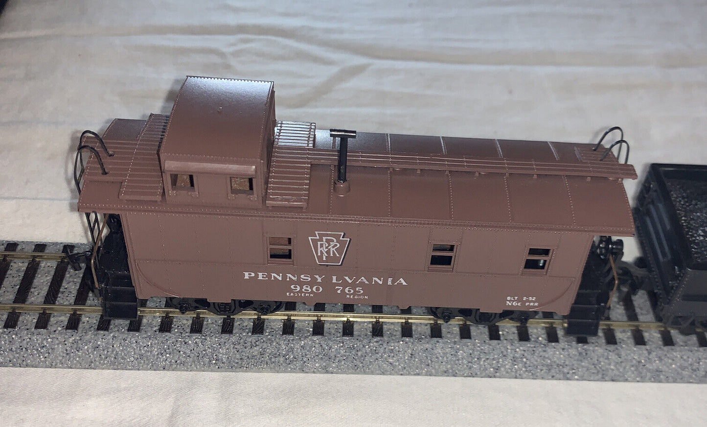 🚂 HO Scale Reading and PRR 5 Car Set! Boxcar, Hopper, Gondola, 2 Cabooses C4-C7