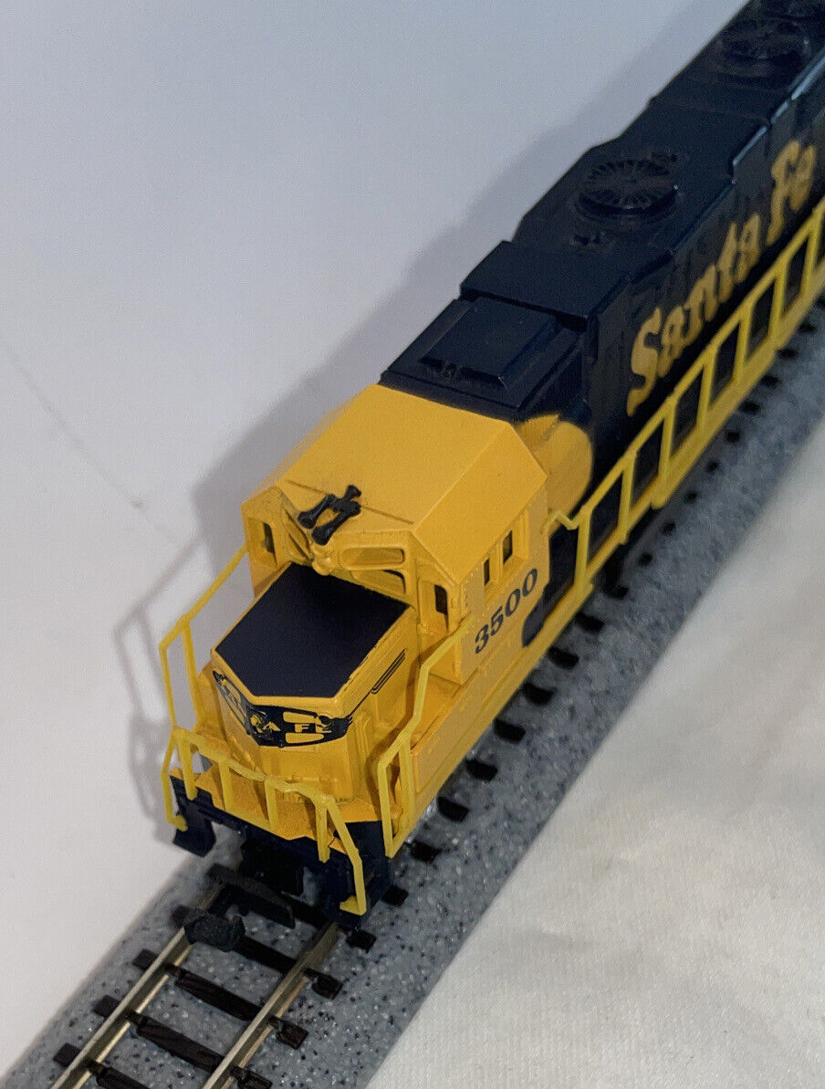 N Scale Life-Like 7843 Santa Fe GP38-2 #3500 Tested! Excellent Condition C-7!